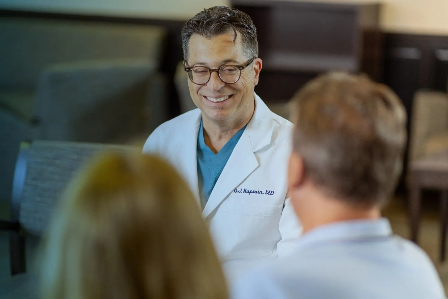 Patient consulting with a New Jersey Brain and Spine neurosurgeon for a second surgical opinion